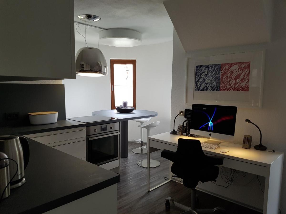 Ferienwohnung Little Castle Near Airport And Messe Steinenbronn Exterior foto