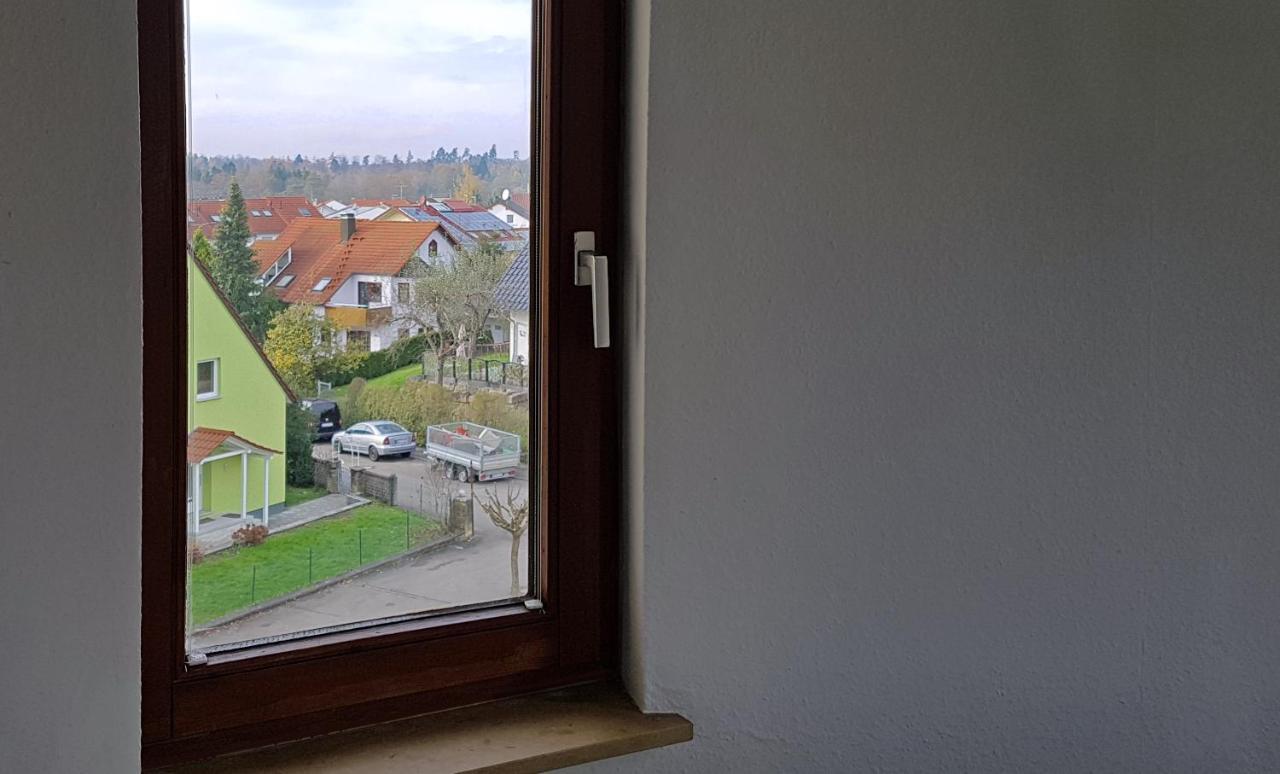 Ferienwohnung Little Castle Near Airport And Messe Steinenbronn Exterior foto